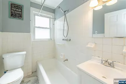 86 Tappan Avenue, Belleville, NJ 07109 - Photo 17