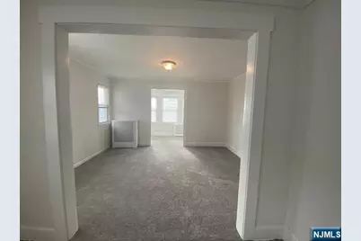 86 Tappan Avenue, Belleville, NJ 07109 - Photo 25