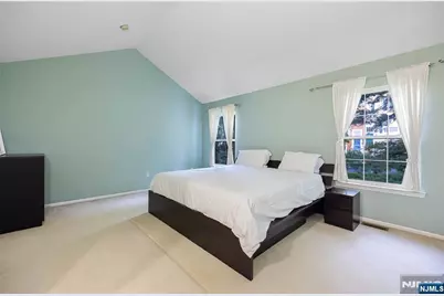 1148 Stafford Street, Mahwah, NJ 07430 - Photo 13