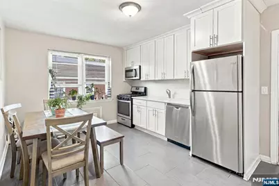 120-122 Tuxedo Parkway, Newark, NJ 07106 - Photo 17