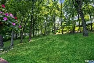8 Knollwood Dr, Morris Township, NJ 07960 - Photo 33