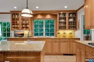 19 Forest St, Alpine, NJ 07620 - Photo 11