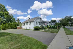 22 Jacksonville Rd, Pequannock Township, NJ 07444 - Photo 3