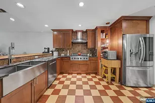 89 Closter Dock Rd, Closter, NJ 07624 - Photo 9