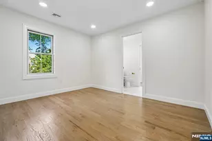 332 Meadowbrook Ave, Ridgewood, NJ 07450 - Photo 31