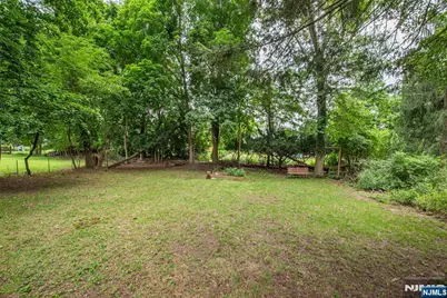234 E Glen Avenue, Ridgewood, NJ 07450 - Photo 5
