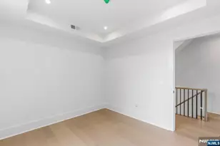 1015 Kingsland, Fort Lee, NJ 07024 - Photo 29