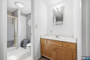 15 Orchard St, Bloomingdale, NJ 07403 - Photo 19