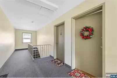 35 Knox Terrace 2C #2C, Wayne, NJ 07470 - Photo 5