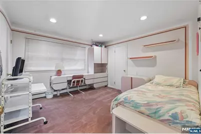 585 Churchill Road, Teaneck Township, NJ 07666 - Photo 23