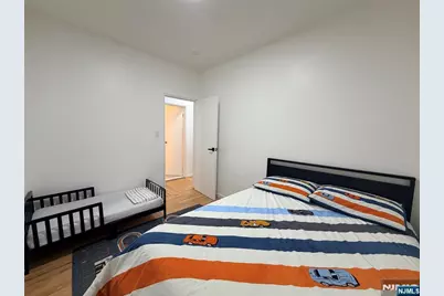 84 Clendenny Avenue, Jersey City, NJ 07304 - Photo 5
