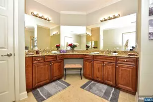 5208 Veterans Dr, Rockaway Township, NJ 07885 - Photo 21