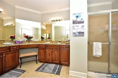 5208 Veterans Drive, Rockaway Township, NJ 07885 - Photo 23