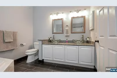 66 Whimble Court, Wayne, NJ 07470 - Photo 15