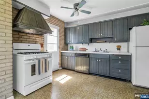 460 Northern Pkwy, Ridgewood, NJ 07450 - Photo 5