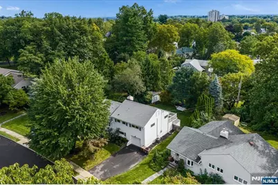 119 Squire Hill Road, Montclair, NJ 07043 - Photo 31