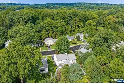 119 Squire Hill Road, Montclair, NJ 07043 - Photo 35
