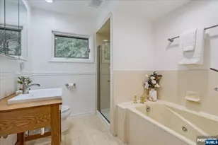 119 Squire Hill Rd, Montclair, NJ 07043 - Photo 21