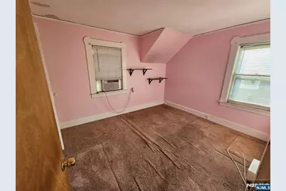 23 Elm Street, West Orange Township, NJ 07052 - Photo 11