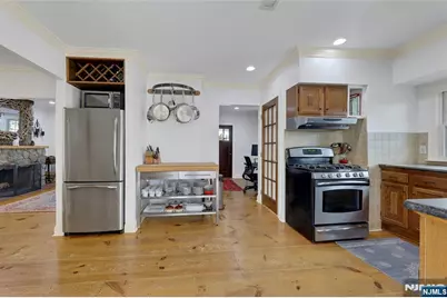 75 Buena Vista Avenue, Hawthorne, NJ 07506 - Photo 11