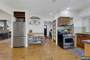 75 Buena Vista Ave, Hawthorne, NJ 07506 - Photo 11