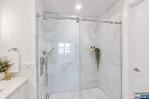 9 Ave At Port Imperial 1119, West New York, NJ 07093 - Photo 19