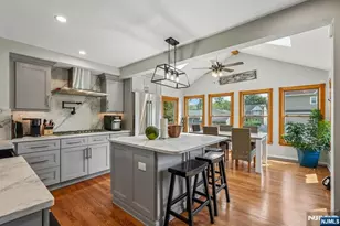 122 Maplewood Ave, Wayne, NJ 07470 - Photo 11