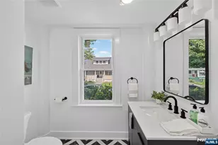 32 Fontaine Ave, Bloomfield, NJ 07003 - Photo 23