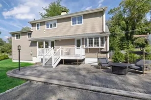 30 Laurel Dr, Wayne, NJ 07470 - Photo 31