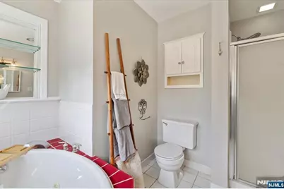 30 Laurel Drive, Wayne, NJ 07470 - Photo 13
