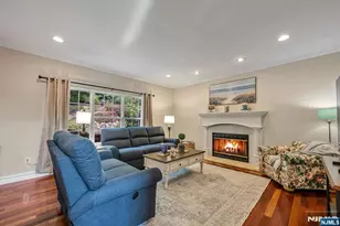 602 Skyline Dr, Jefferson Township, NJ 07849 - Photo 11