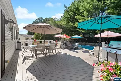 73 Brandon Avenue, Wayne, NJ 07470 - Photo 25