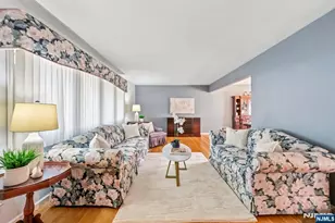 33 Waling Dr, Wayne, NJ 07470 - Photo 5