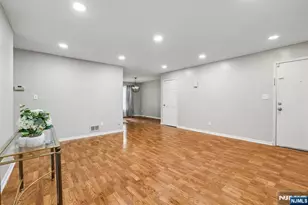 584 Thomas Blvd 5, East Orange, NJ 07017 - Photo 7