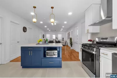 240 Keer Avenue, Newark, NJ 07112 - Photo 11