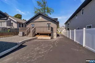 240 Keer Ave, Newark, NJ 07112 - Photo 37