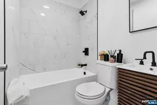 240 Keer Ave, Newark, NJ 07112 - Photo 25