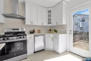 240 Keer Ave, Newark, NJ 07112 - Photo 9