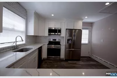16 Prospect Street, Hawthorne, NJ 07506 - Photo 11