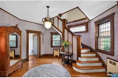 237 Raymond Avenue, South Orange, NJ 07079 - Photo 5