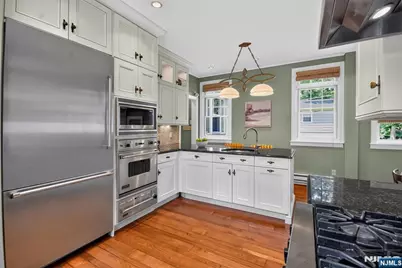 237 Raymond Avenue, South Orange, NJ 07079 - Photo 25