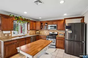 364 Grove St, East Rutherford, NJ 07073 - Photo 9