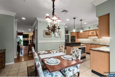4 Windsor Court, Saddle River, NJ 07458 - Photo 7