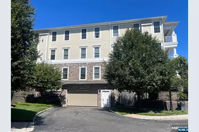 805 Four Seasons Lane, Montvale, NJ 07645 - Photo 25
