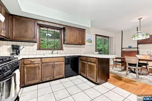24 Hickory Rd, Ringwood, NJ 07456 - Photo 9