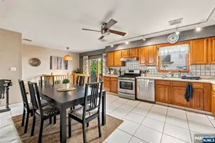 56 Hillcrest Ave, Woodland Park, NJ 07424 - Photo 5