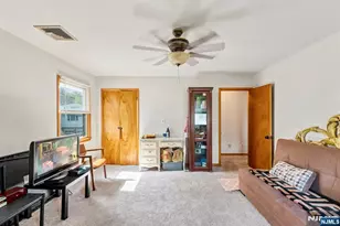 56 Hillcrest Ave, Woodland Park, NJ 07424 - Photo 15