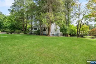 11 Mapleleaf Dr, Park Ridge, NJ 07656 - Photo 21