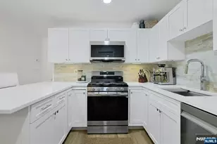 136 Mulberry Road 6, Ramsey, NJ 07446 - Photo 13