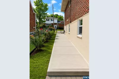 457 State Rt 5, Fort Lee, NJ 07024 - Photo 33